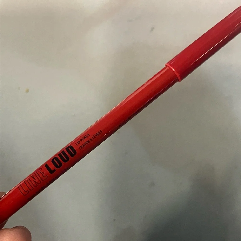 NYX Professional Makeup Line Loud Lip Liner, Longwear Matte Lip Pencil